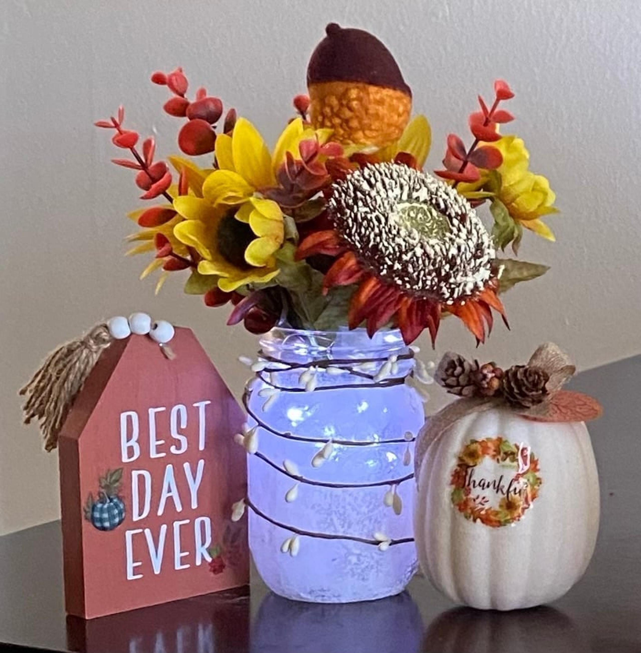Festive  Luminated Home Décor Centerpiece ❤️❤️❤️❤️