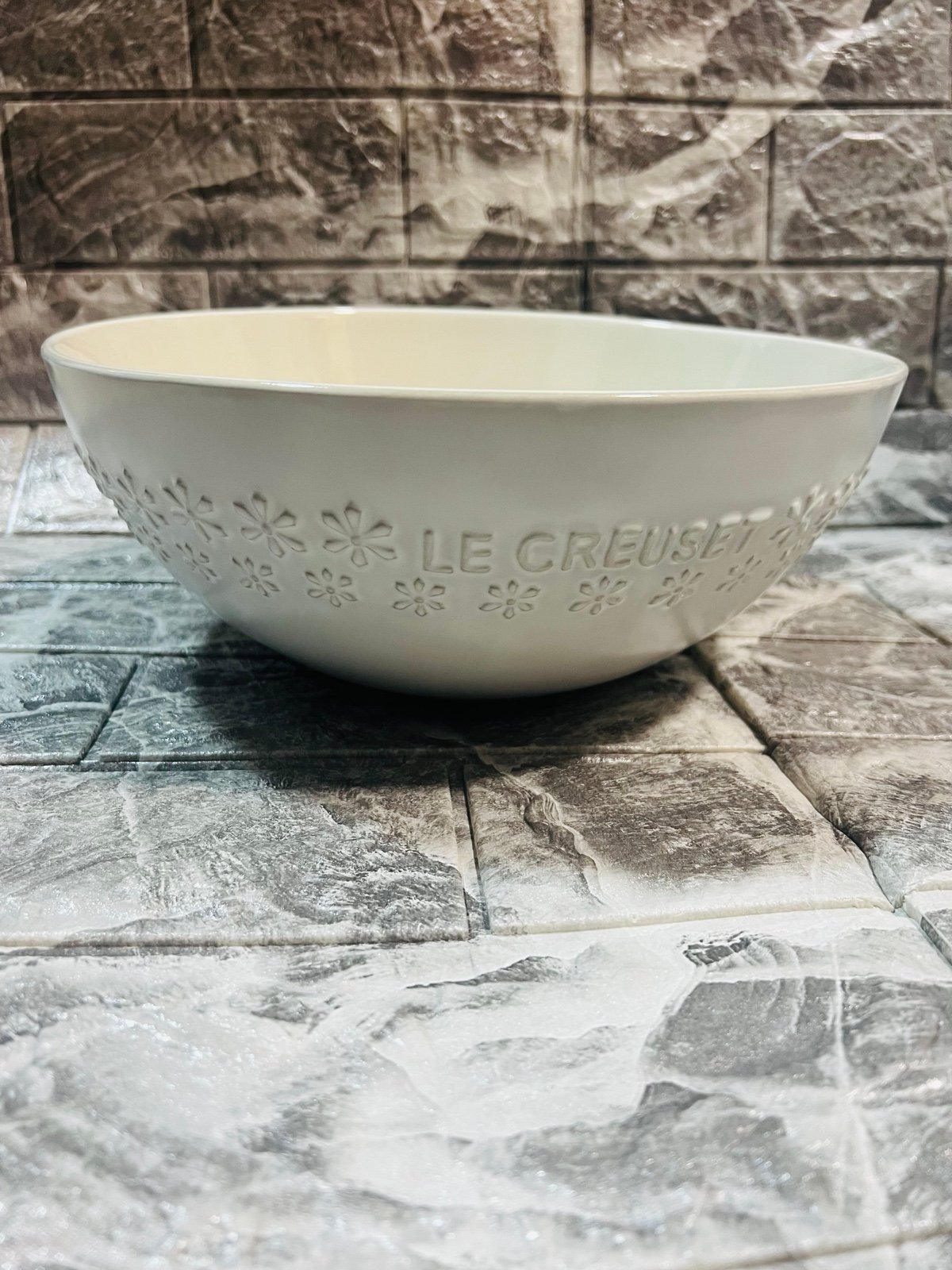Le Creuset Fleur Bowl
