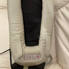 OSIM shoulder and back massager with hea