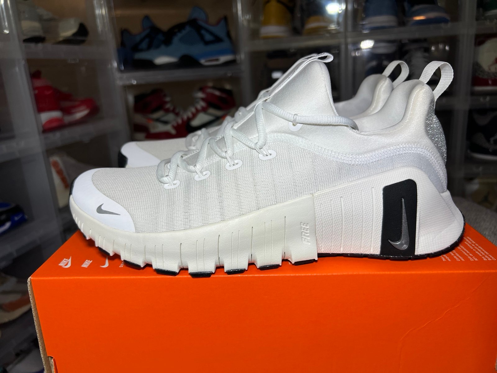 Size 11.5 - Nike Free Metcon 6 Premium Summit White Black W. FZ1695 101 (No Lid)