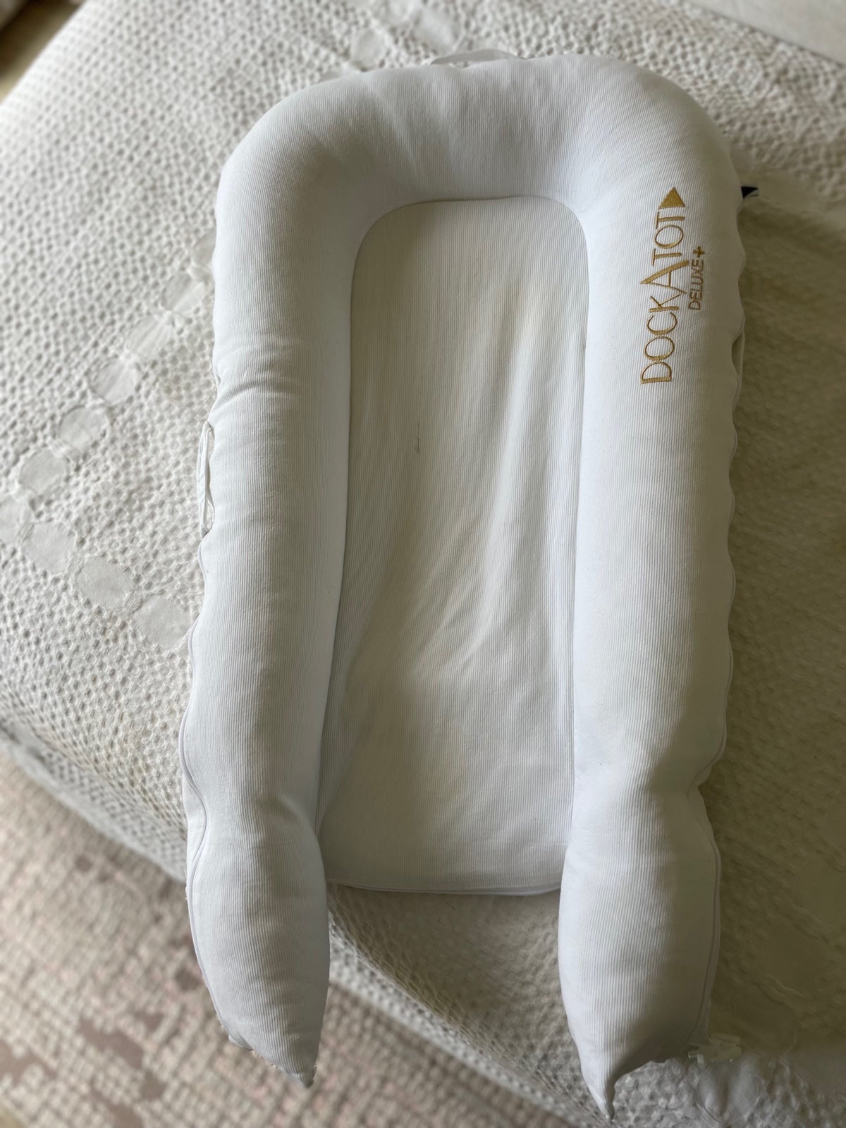 DockATot Deluxe+ and Spare Cover