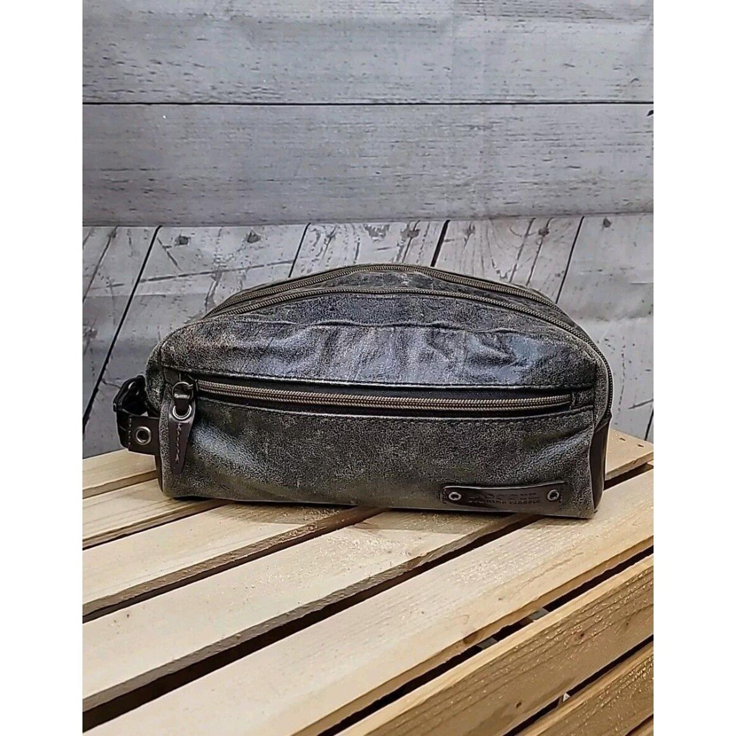 Fossil Genuine Classic Leather Travel Toiletry Bag Brown Multi Zip Compartments