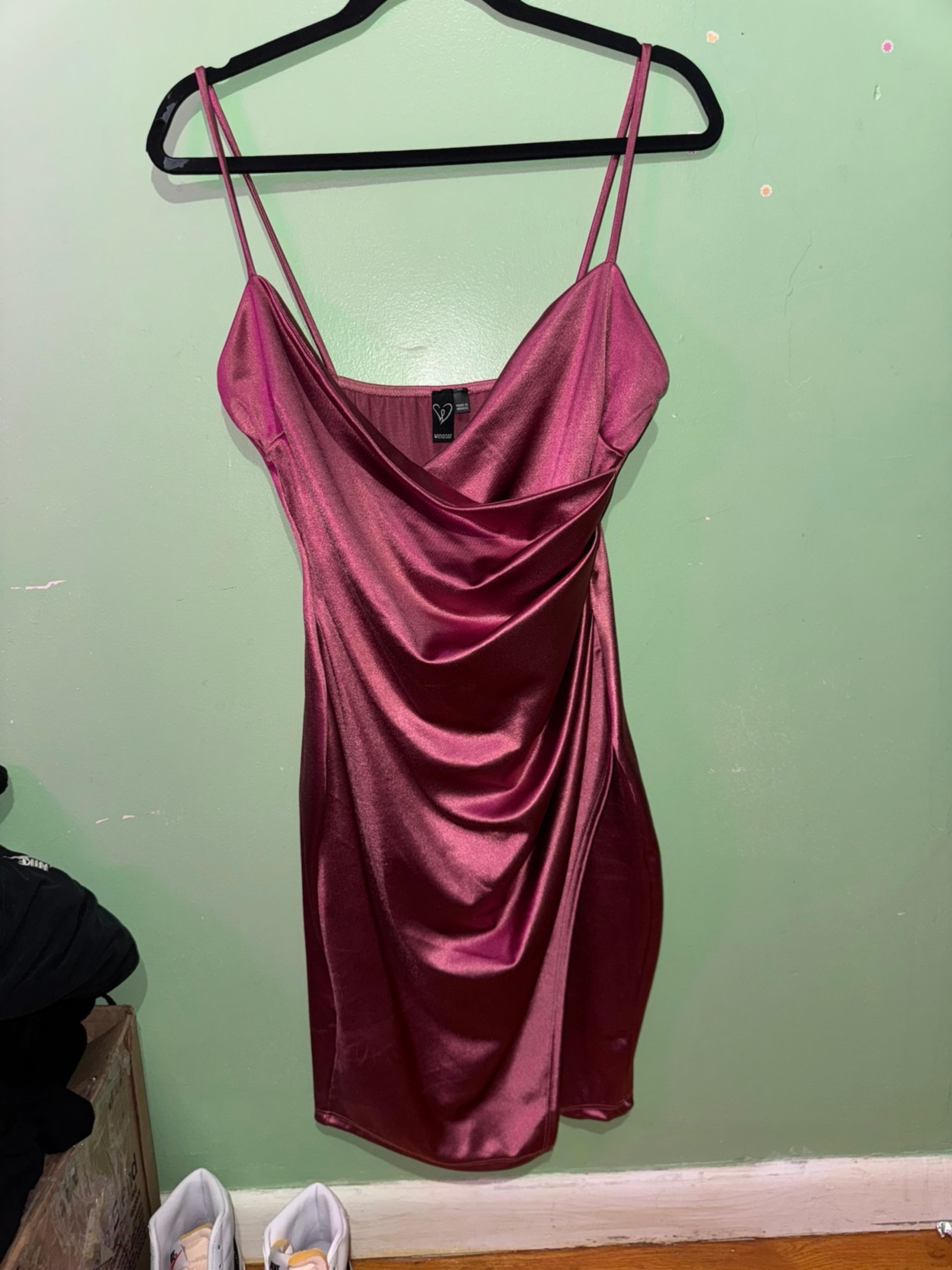 Windsor Berry Satin Bodycon Curvy Dress – Size M