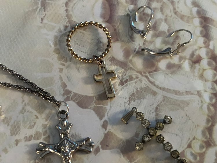 Silver Religious/CROSS Lot of Jewelry