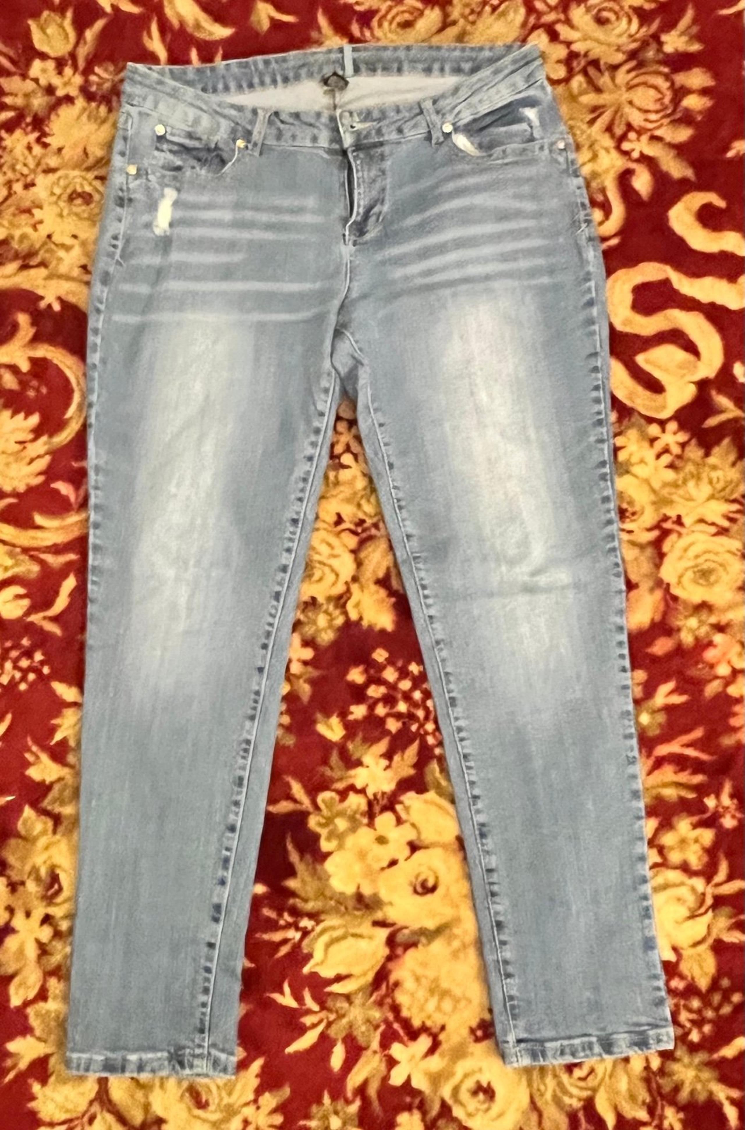 APT 9 Womens Size 12 Jeans Skinny Modern Blue Jeans Denim Mid Rise