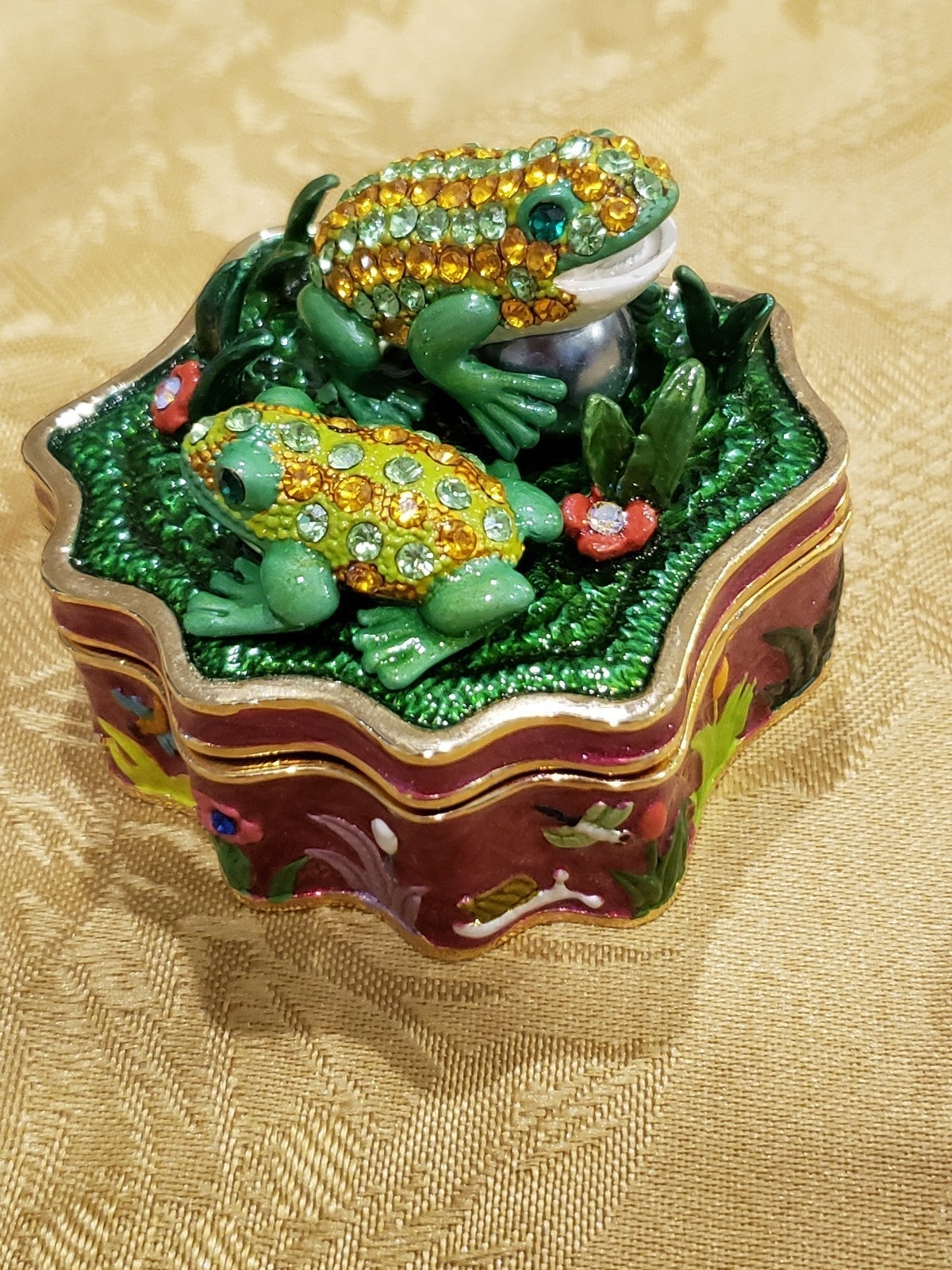Vintage Rucinni Frog Trinket Jewelry Box with Swarovski Crystals