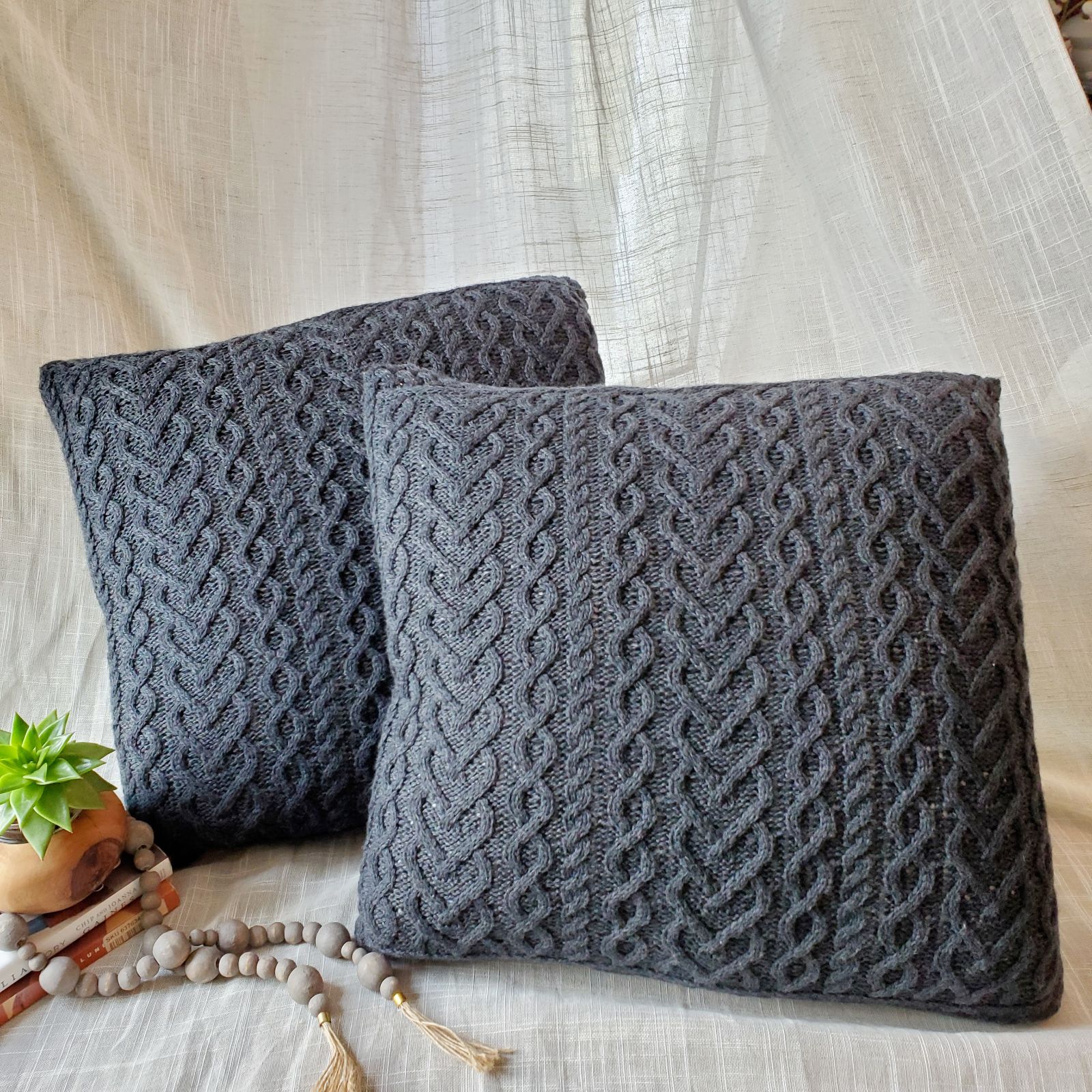 2 Pc ARAN MOR Ireland Throw Pillow 100% Softest Merino Wool Charcoal Gray