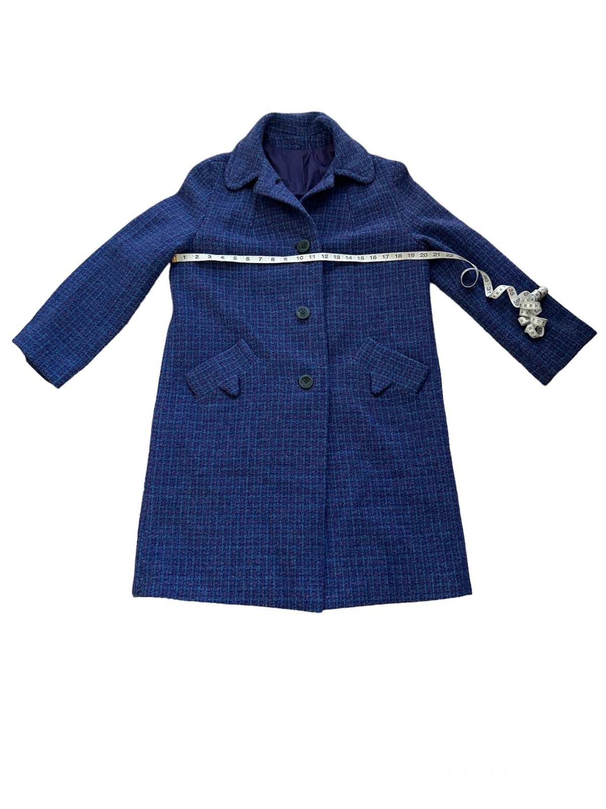 RARE SCOTTISH shops HANDMADE VINTAGE WOMEN’S HARRIS TWEED WOOL COAT PURPLE