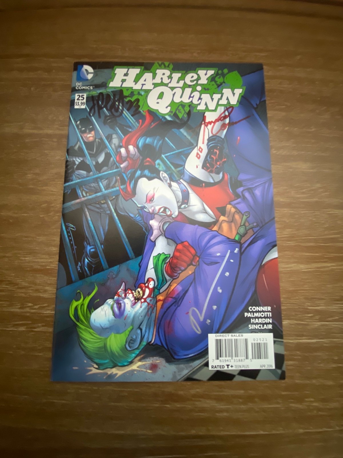 Harley Quinn #25 - 1:25 Variant signed by Conner, Hardin, and Palmiott