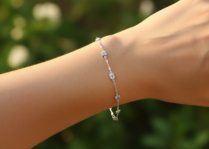 New Beautiful Design Bracelet for Women/Girls, Gift, B532