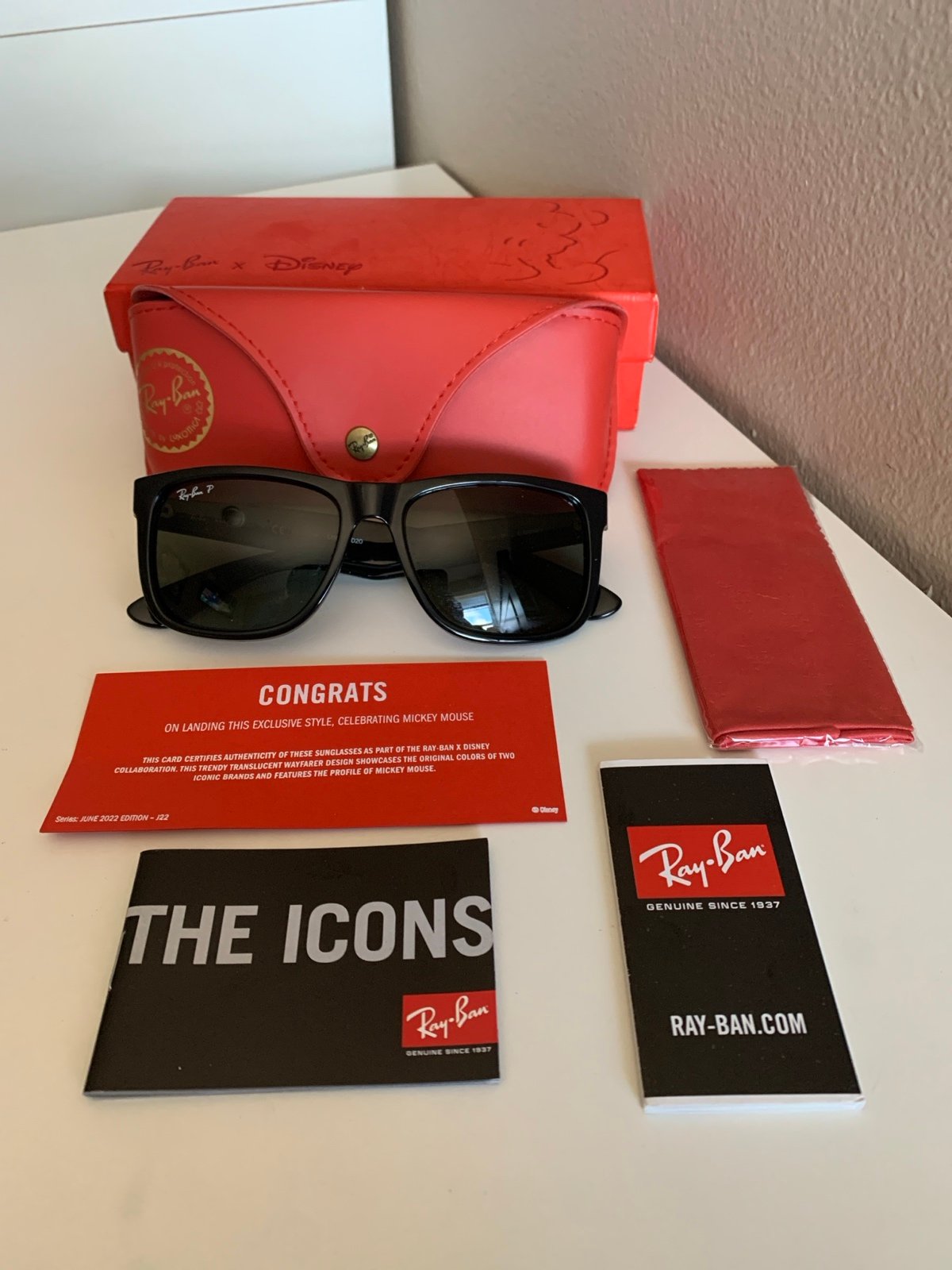 Ray Ban cDisney Mickey Mouse Sunglasses