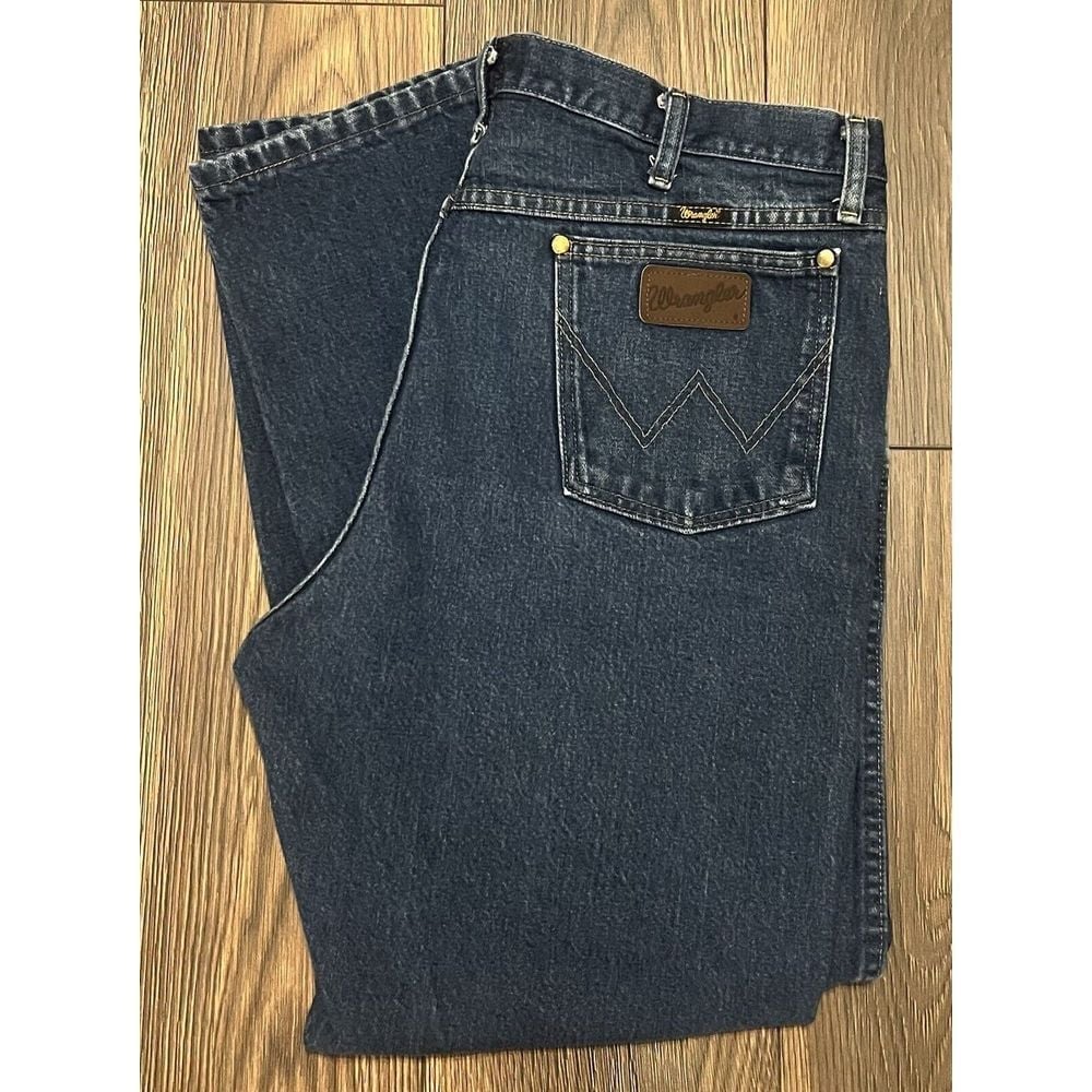 Lot Of 2 Wrangler Men's jeans 38x30 47 MWZ Regular Fit Farmer, COWBOY Western