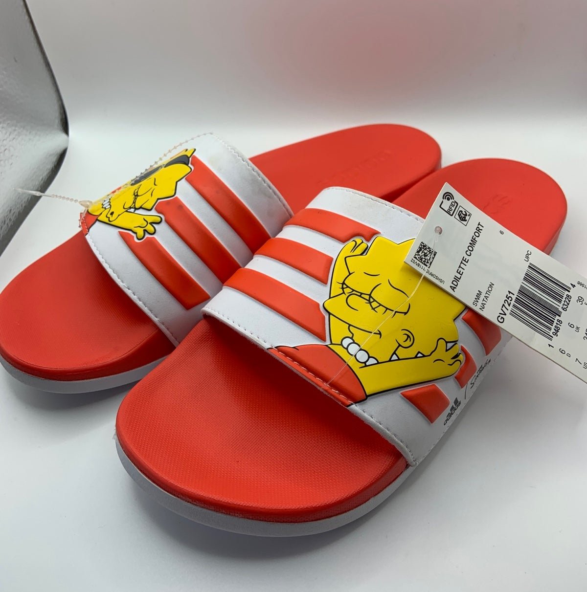 Adidas The Simpson’s slides unisex 7, 8 NEW