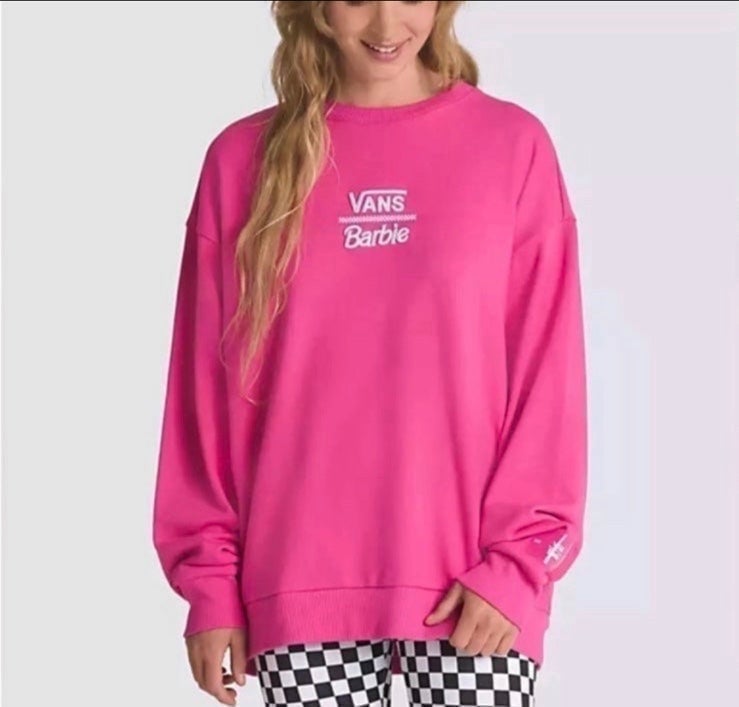 NWT Vans × Barbie Rene Oversized Long Sleeve Crew Sweatshirt Size Large