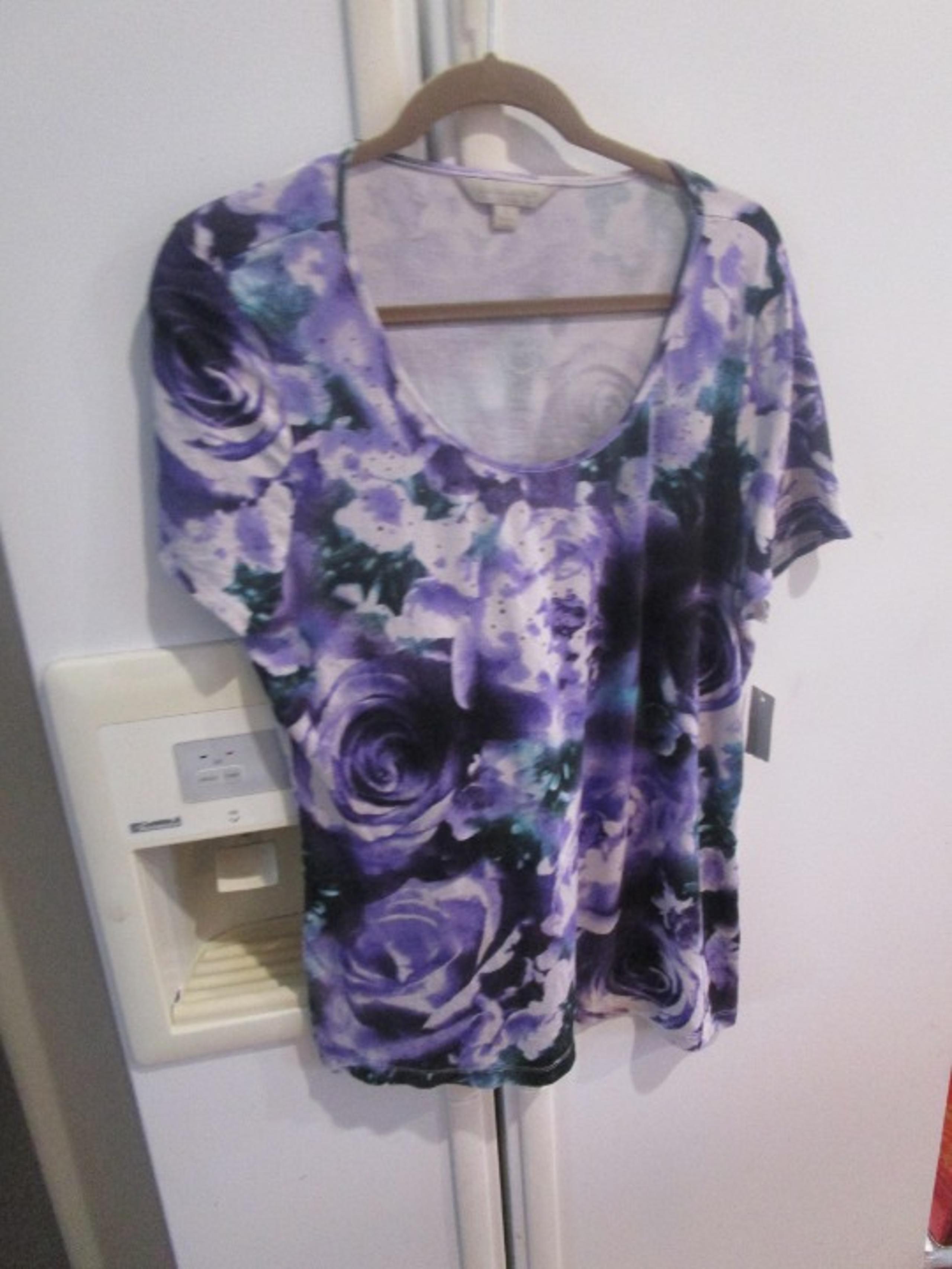 LAURA ASHLEY purple floral top L new