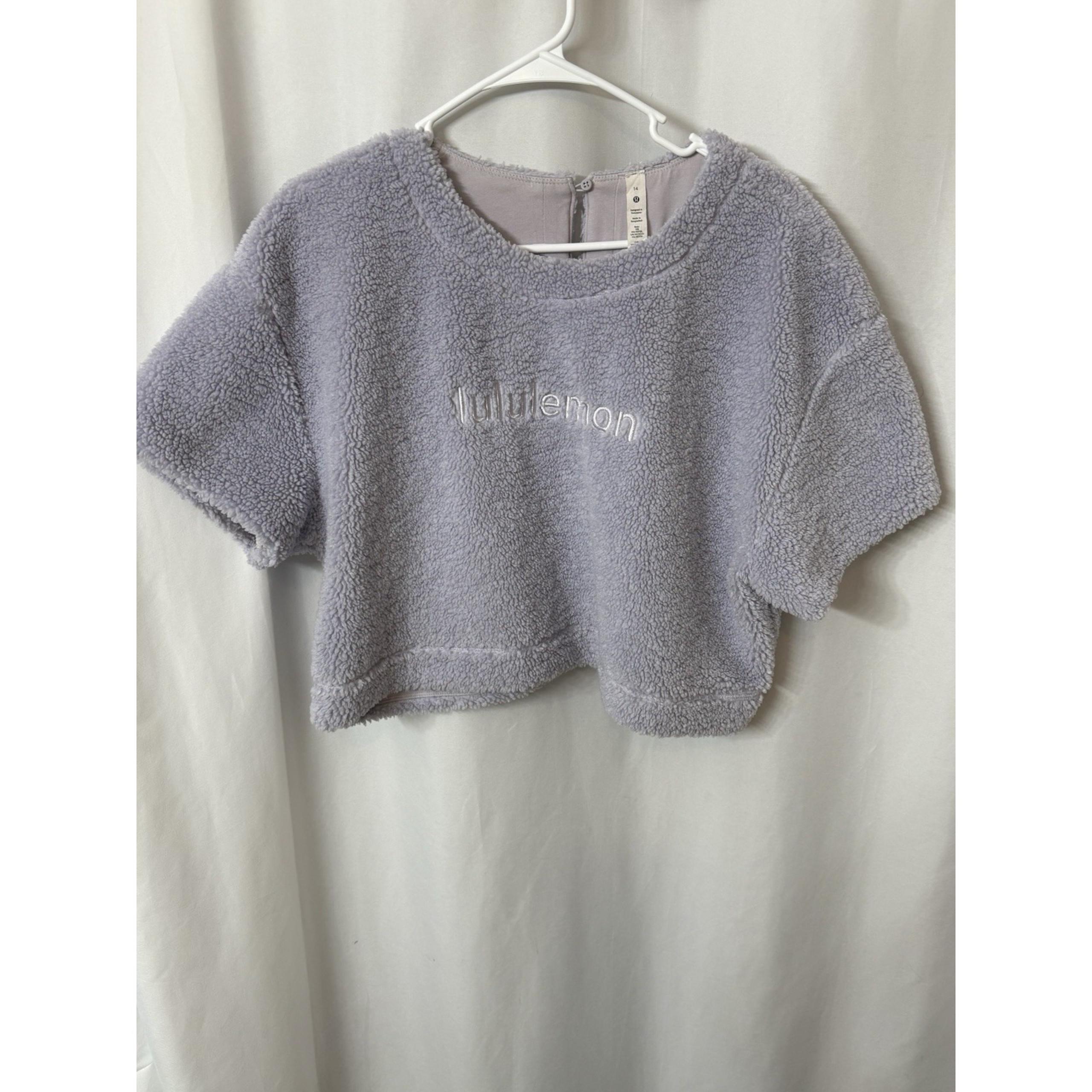 LULULEMON Fleece Embroidered Logo Lavender Cropped top Size 14 D47
