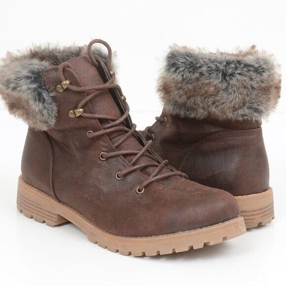 Cliffs by White Mountain Pearson Fur Trim Lug Sole Vegan Boots Women's 11M