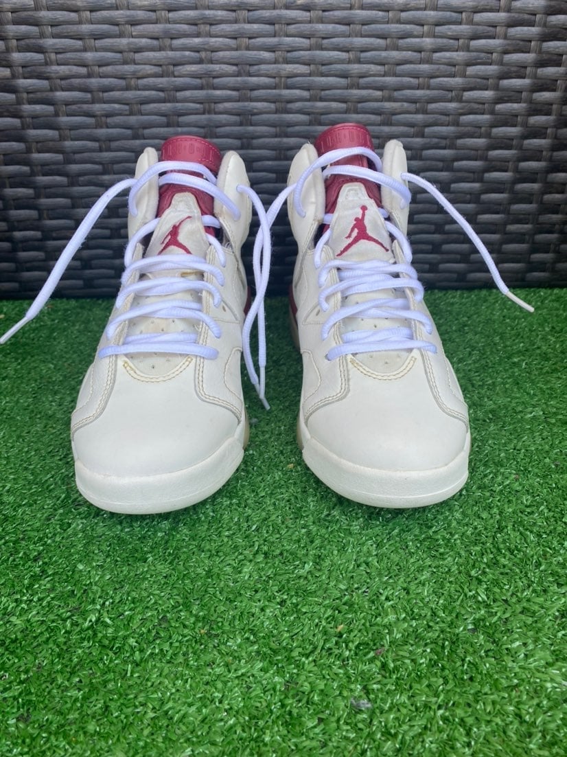 Jordan 6 Retro Maroon 2015 (GS)