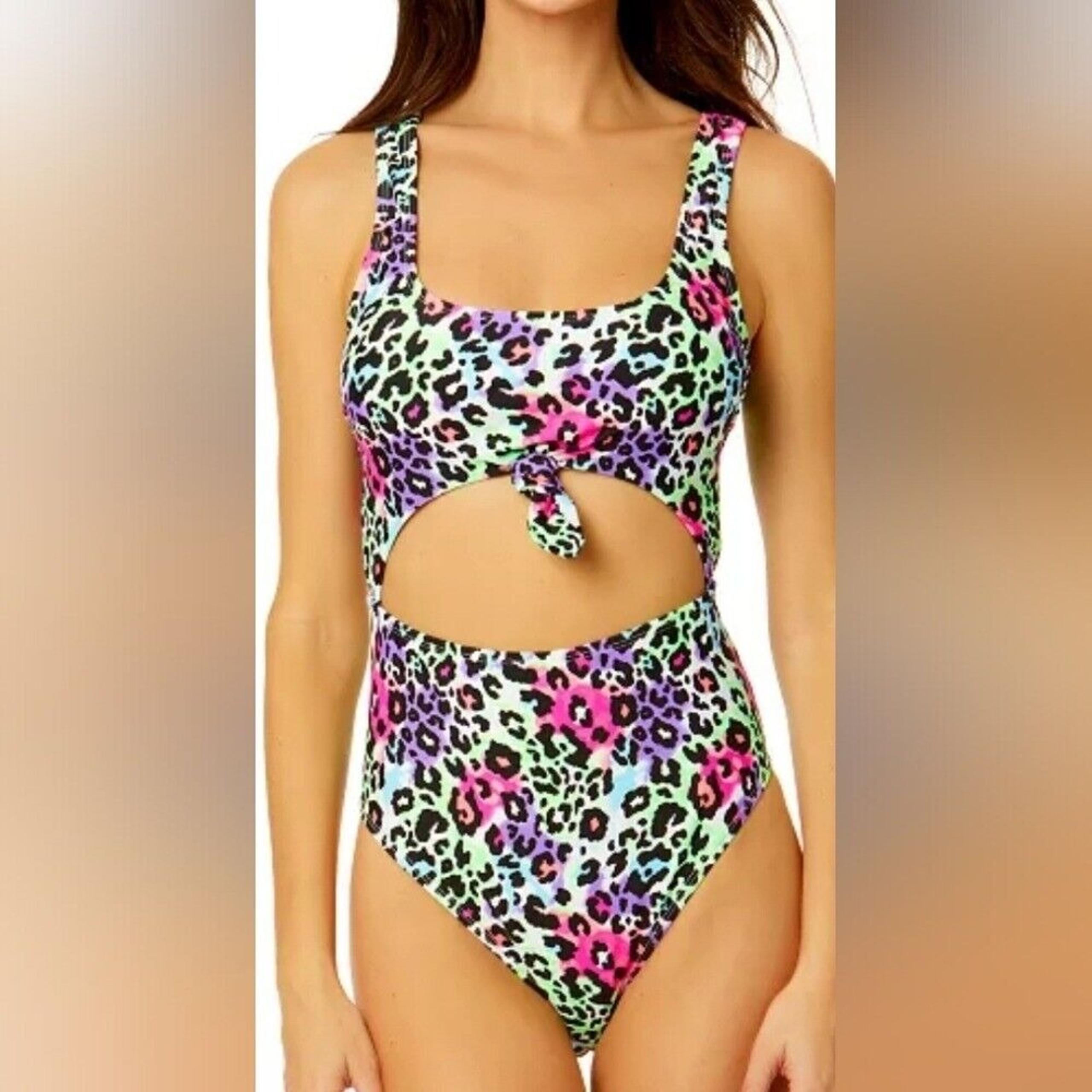 Salt & Cove Women's Leopard Love Printed Cut-Out One-Piece Swimsuit Size 3x