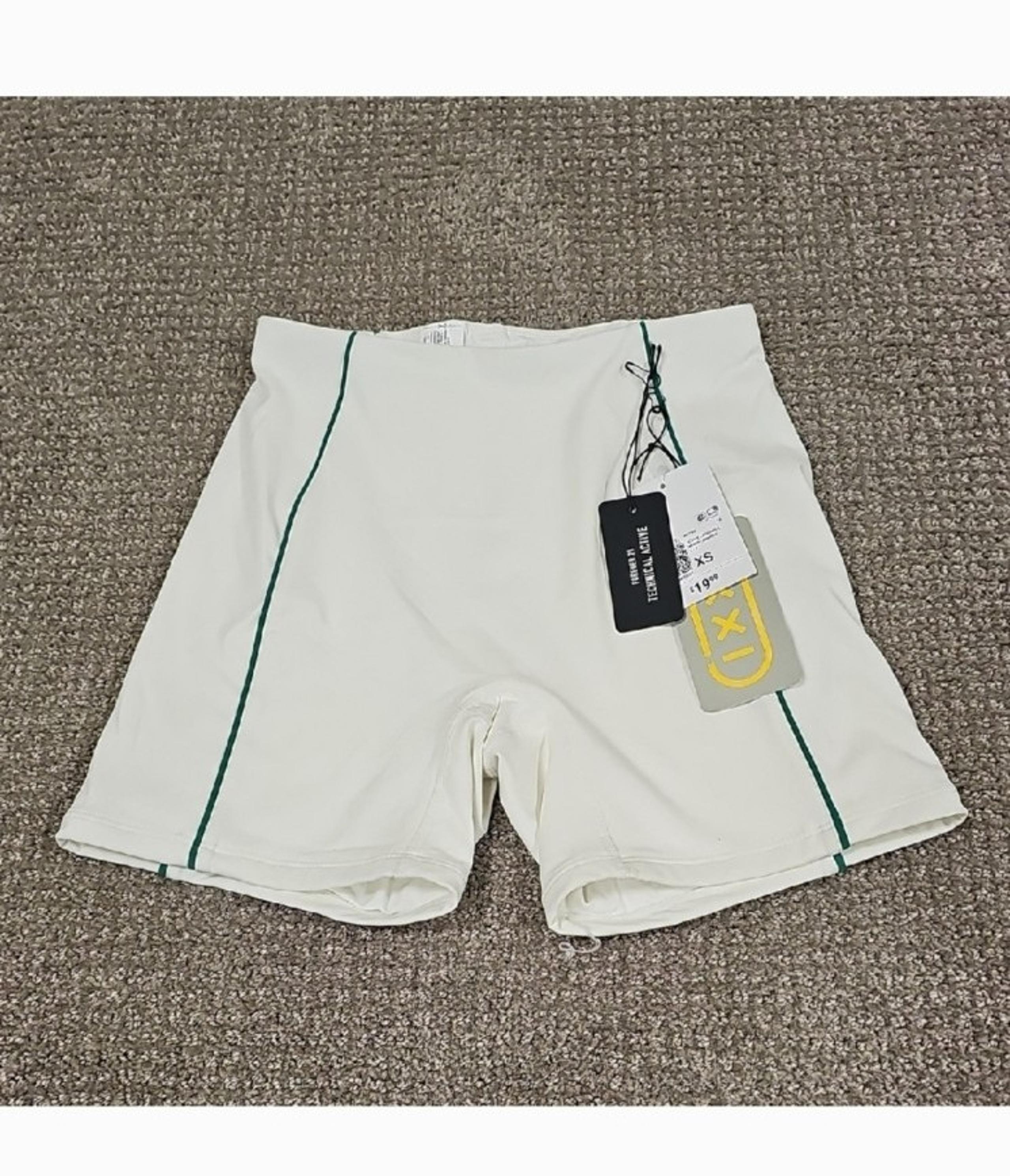 Active shorts