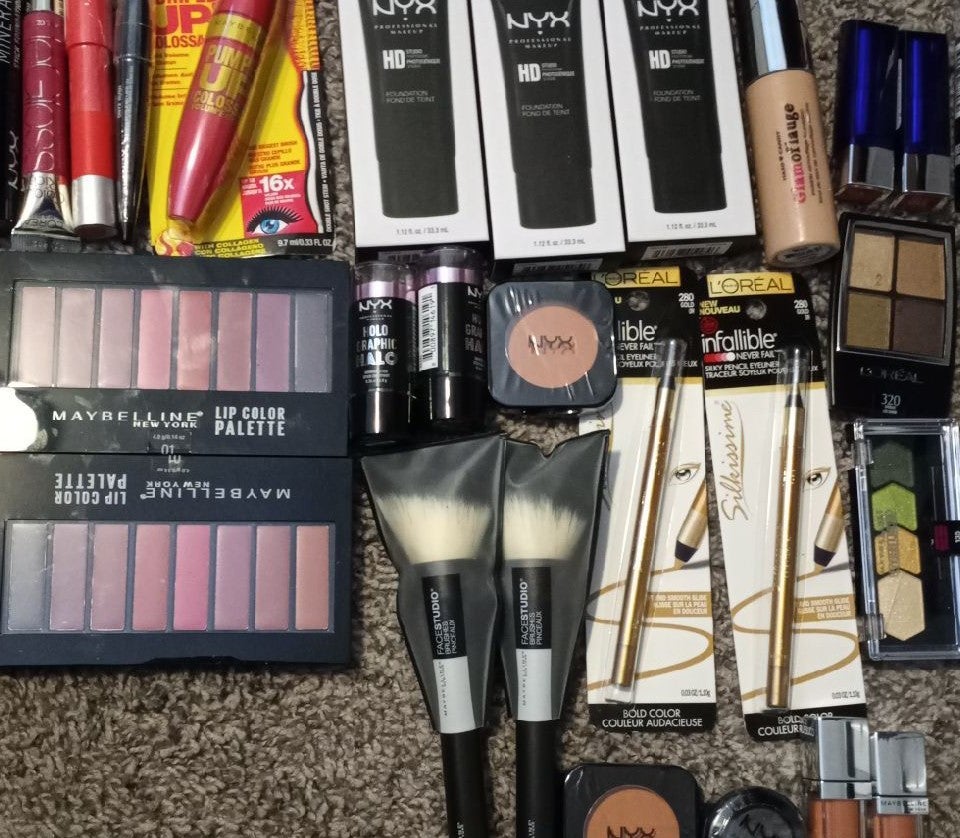 Makeup Lot