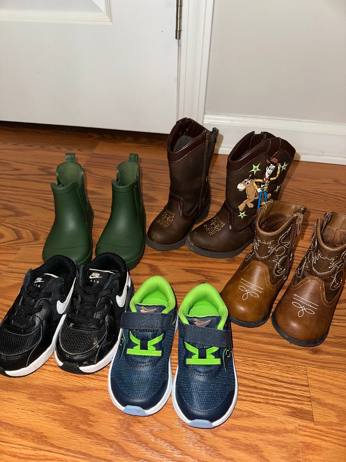 Toddler shoe lot