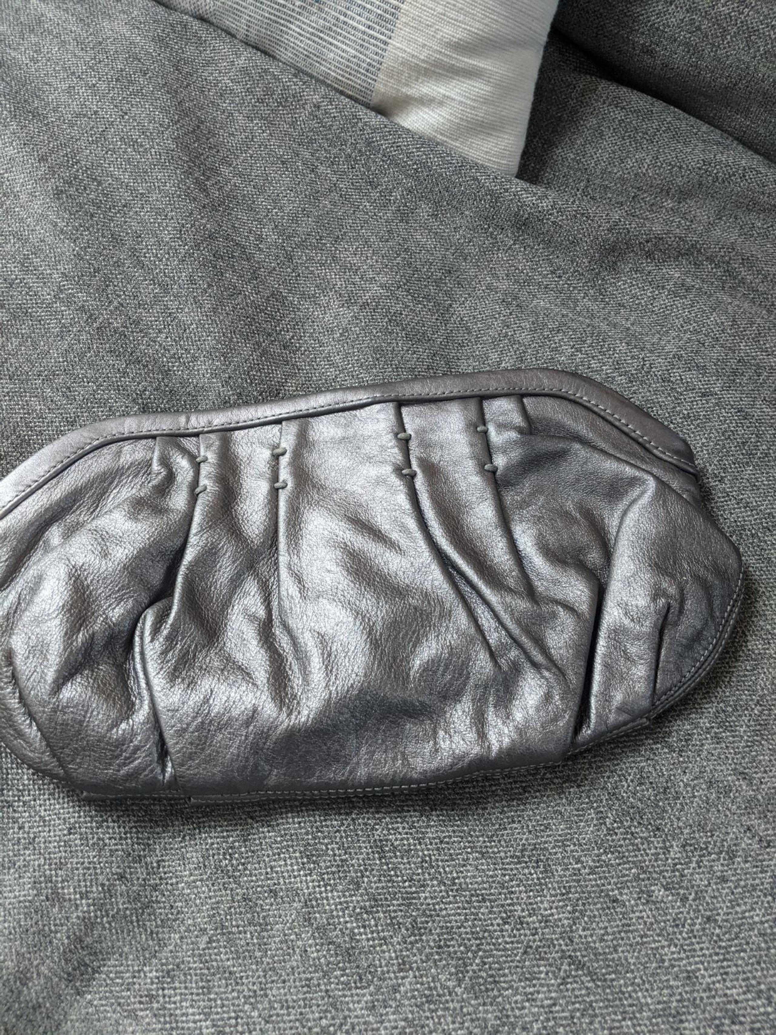 leather clutch handbags