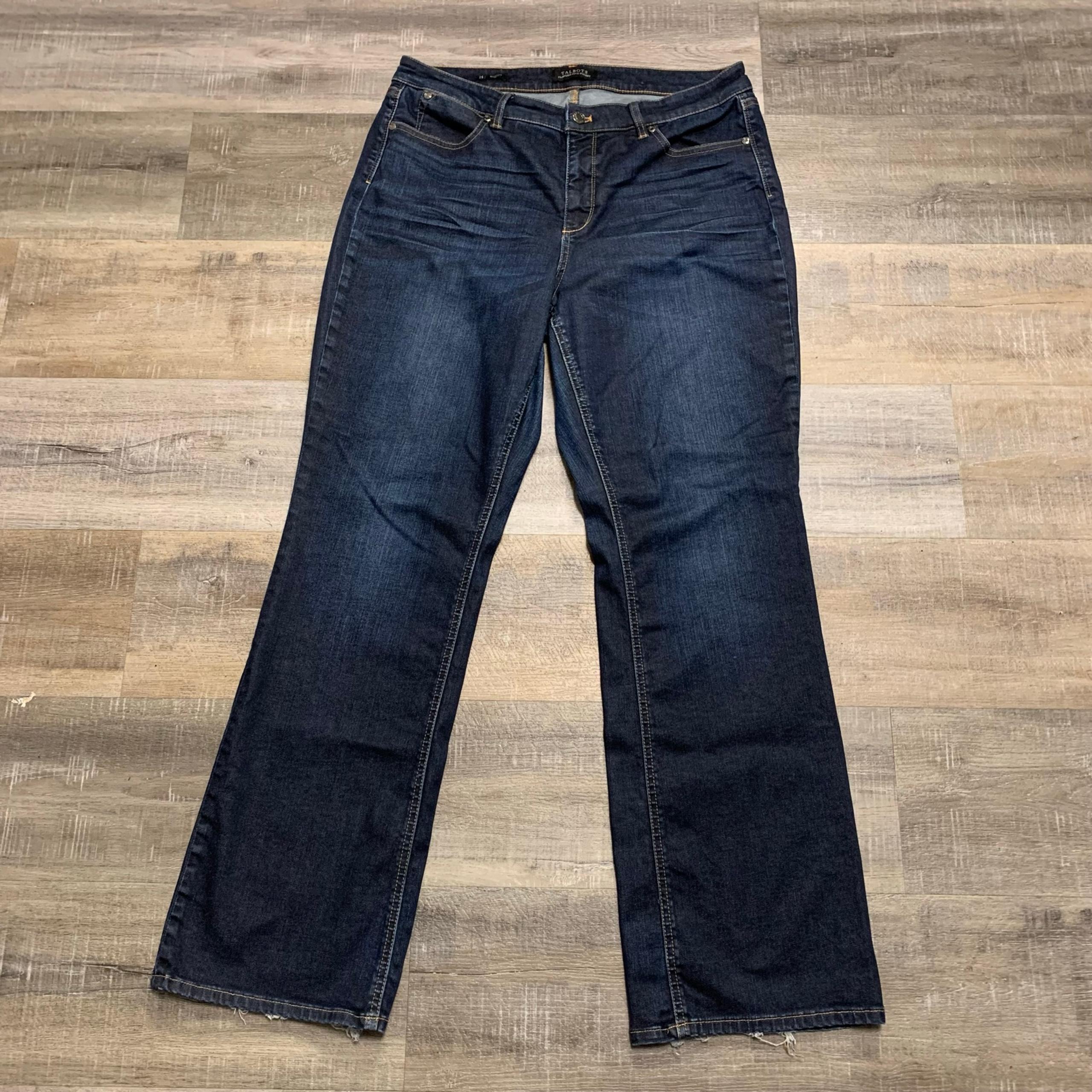 Talbots Flawless Five Pocket Curvy Boot Cut Jeans Size 14