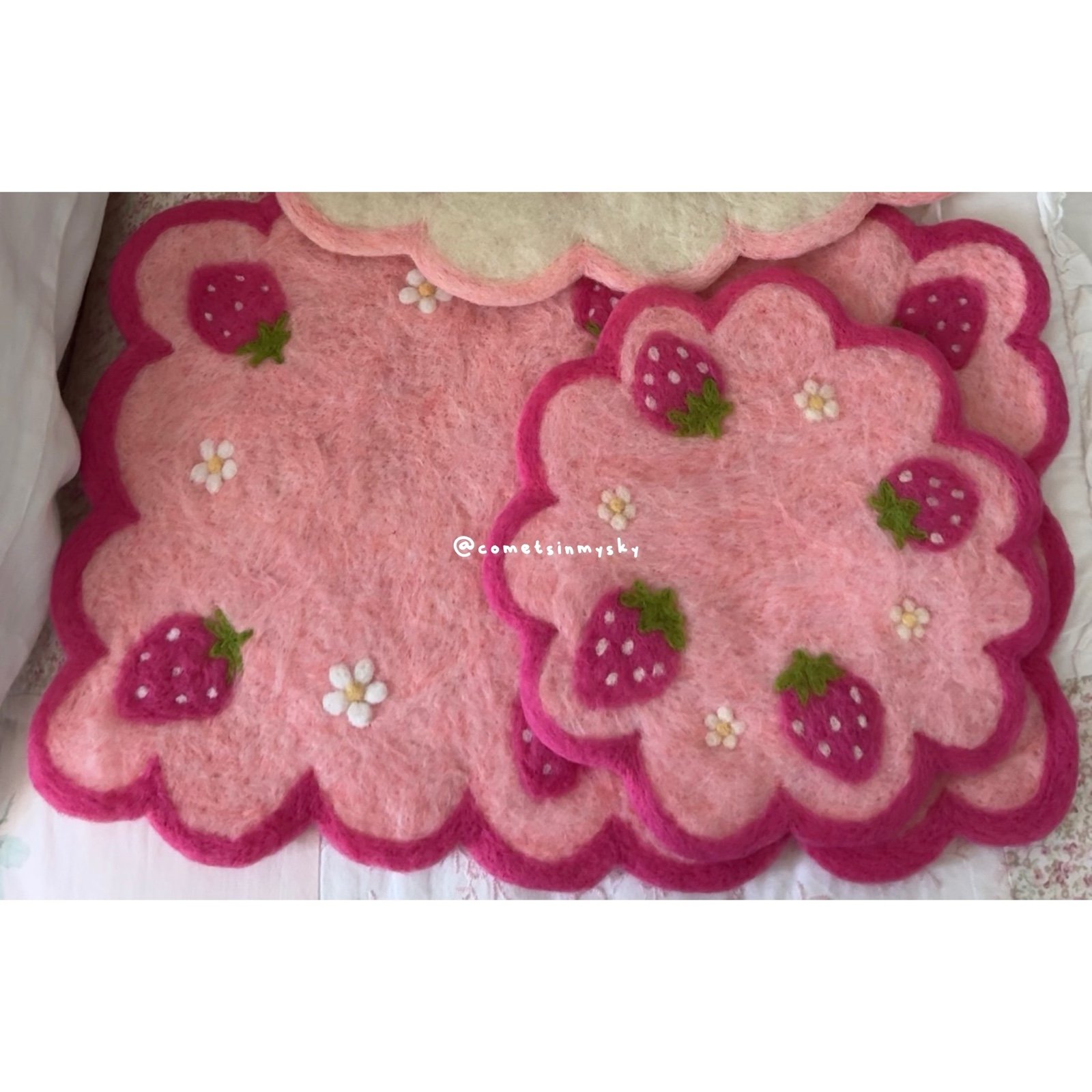 custom-made, hand felted mother garden dark pink strawberry mats