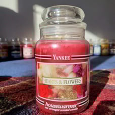 Yankee candle hearts & flowers black band large jar