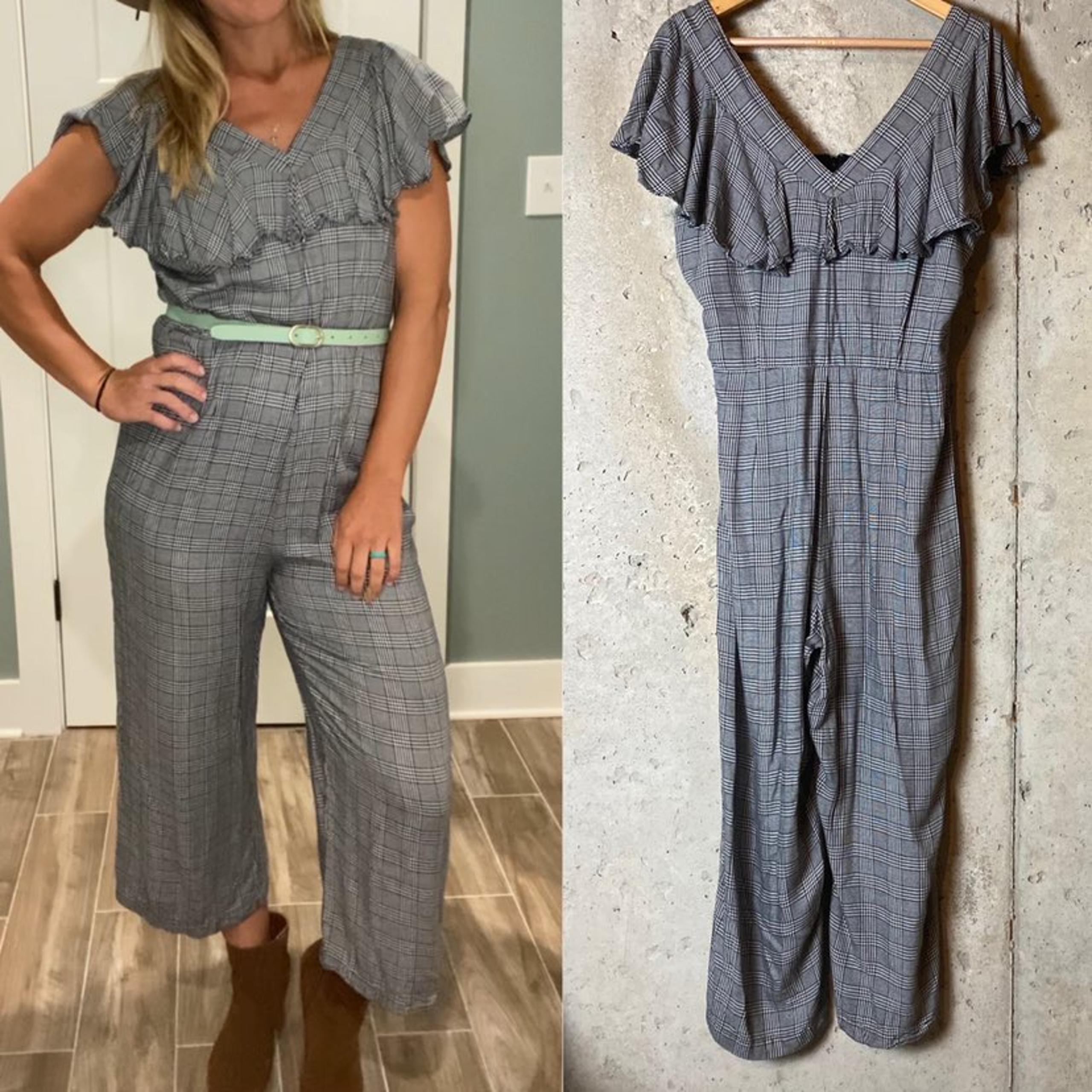 Black white plaid ruffle crop jumpsuit
