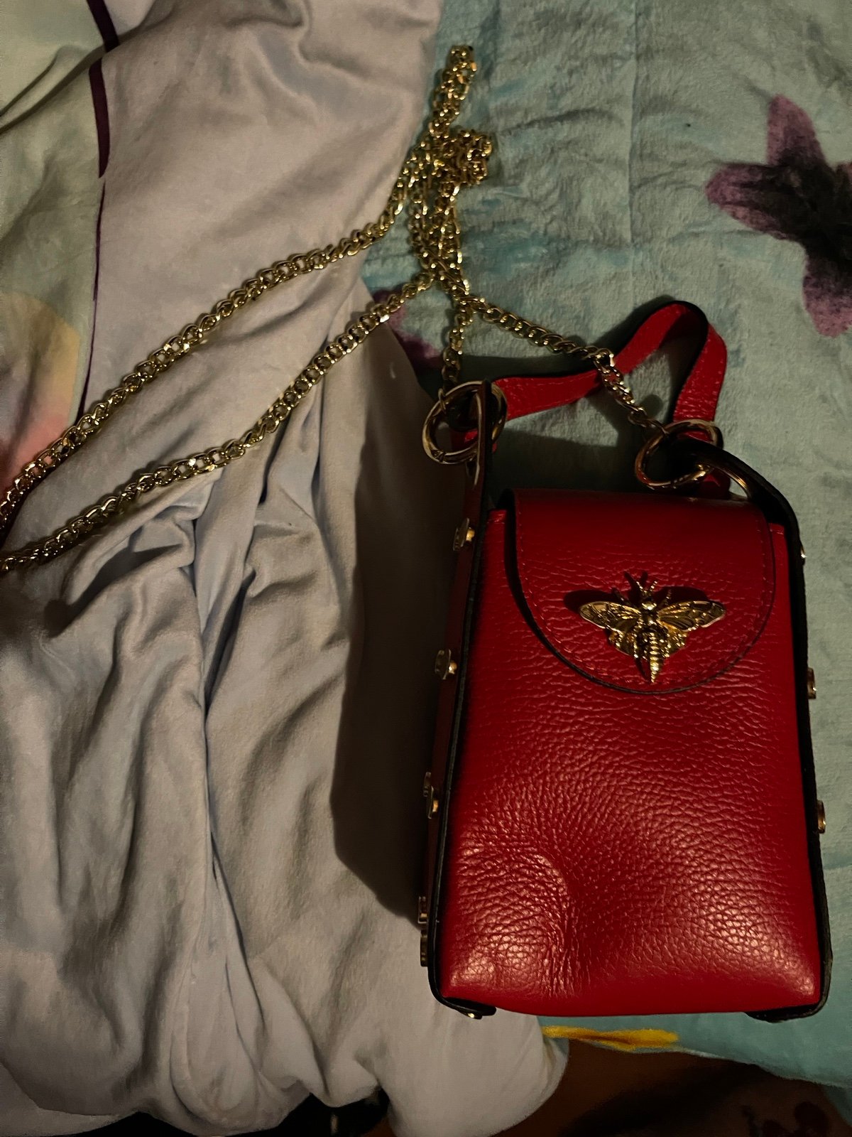 Red phone holder purse