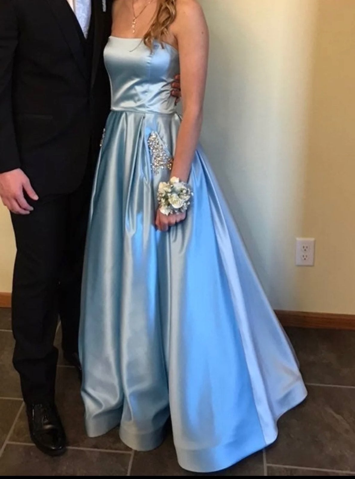 sherri hill prom dress