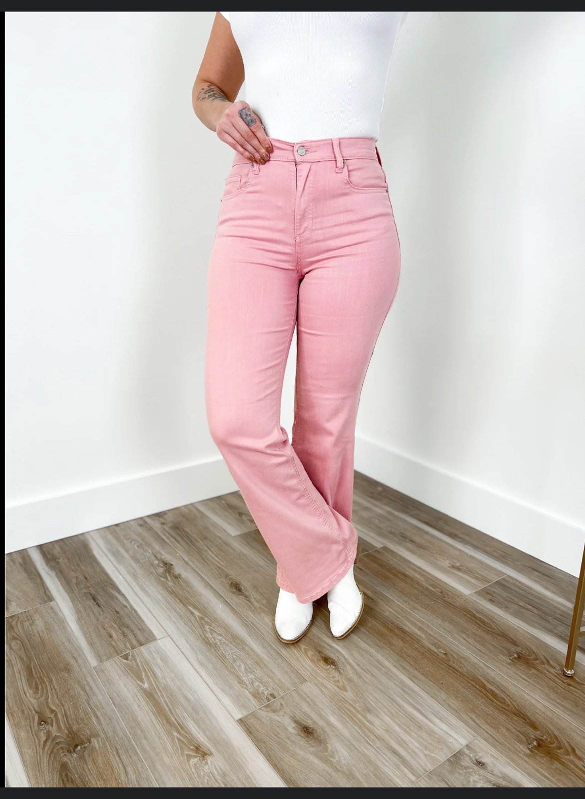 Sneak Peak High Rise Flare Fit NWT
