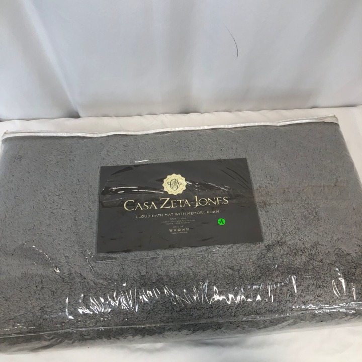 Casa Zeta-Jones 100% Cotton 27 x 45 Cloud Bath Mat with Memory Foam