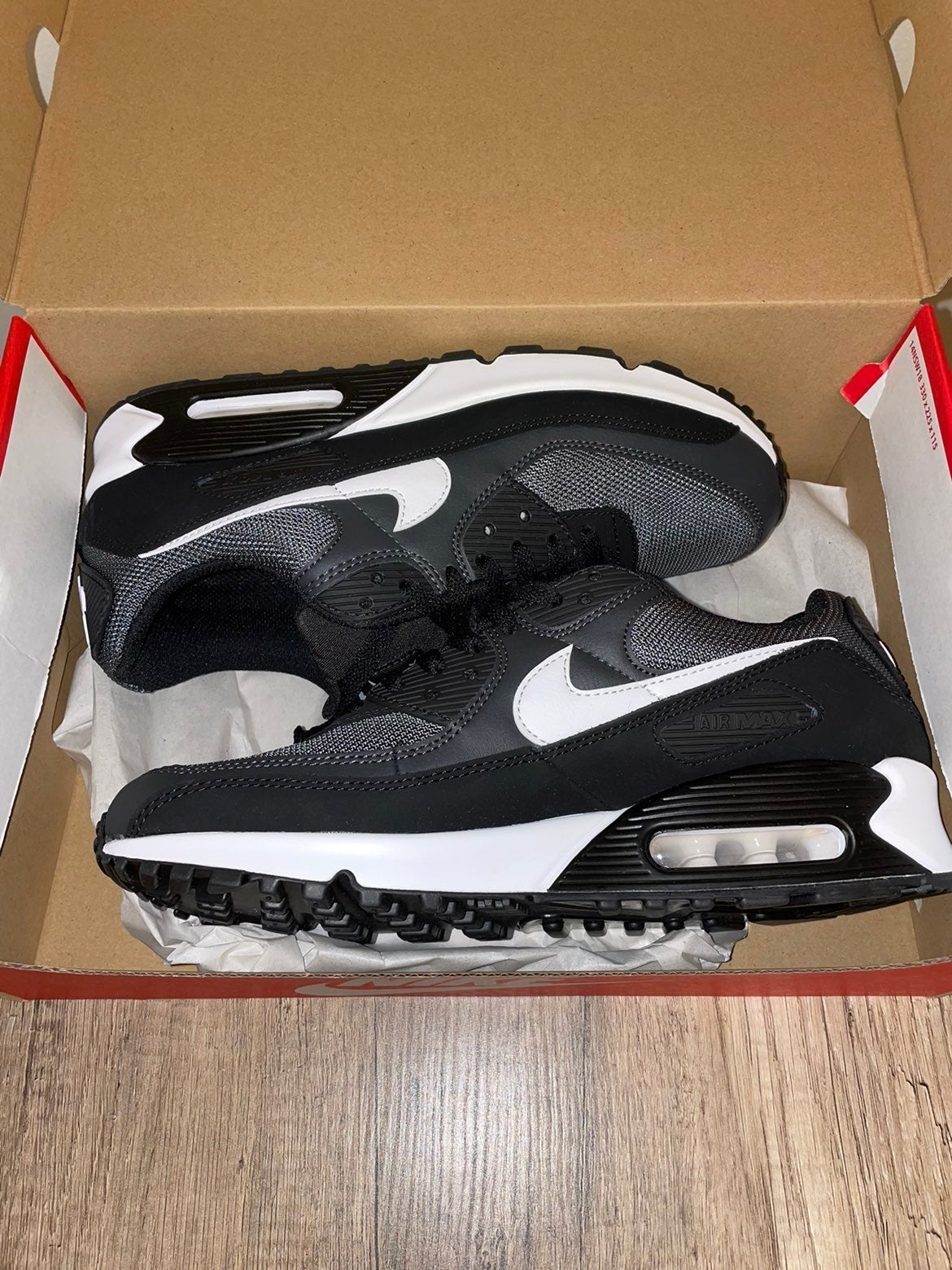 Nike Air Max 90 - NEW - Size 8.5W/7M