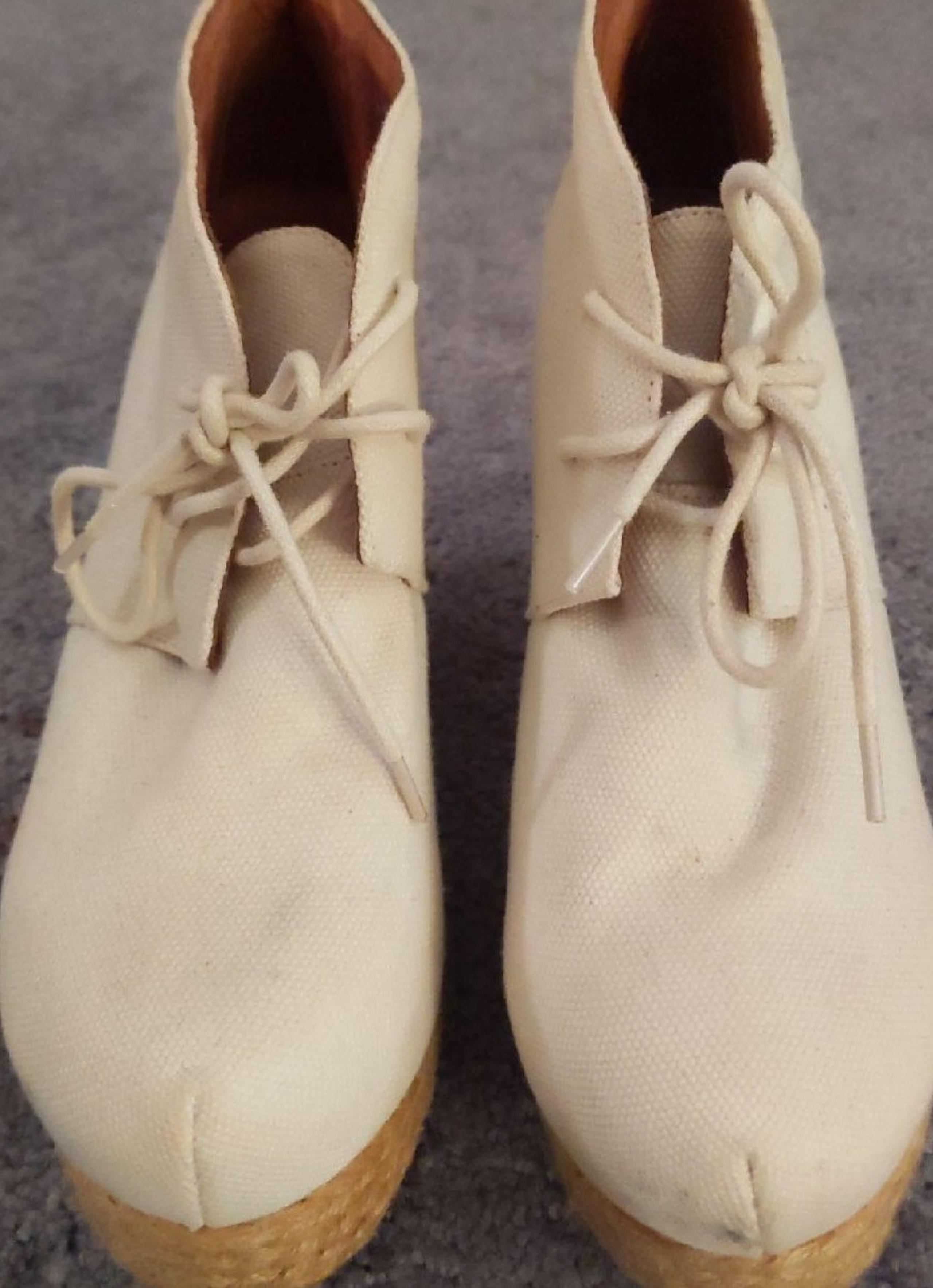 Jeffrey Campbell Havana Wedge Boot size8