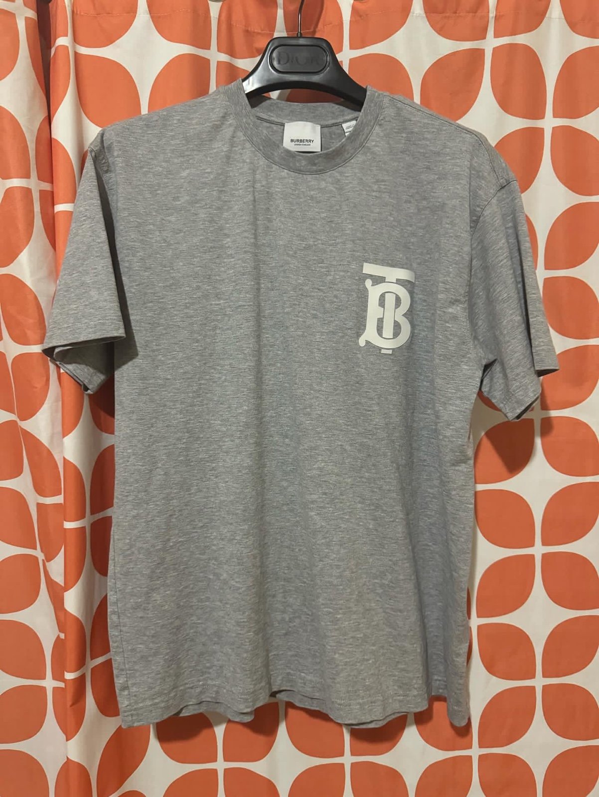 Burberry t shirt