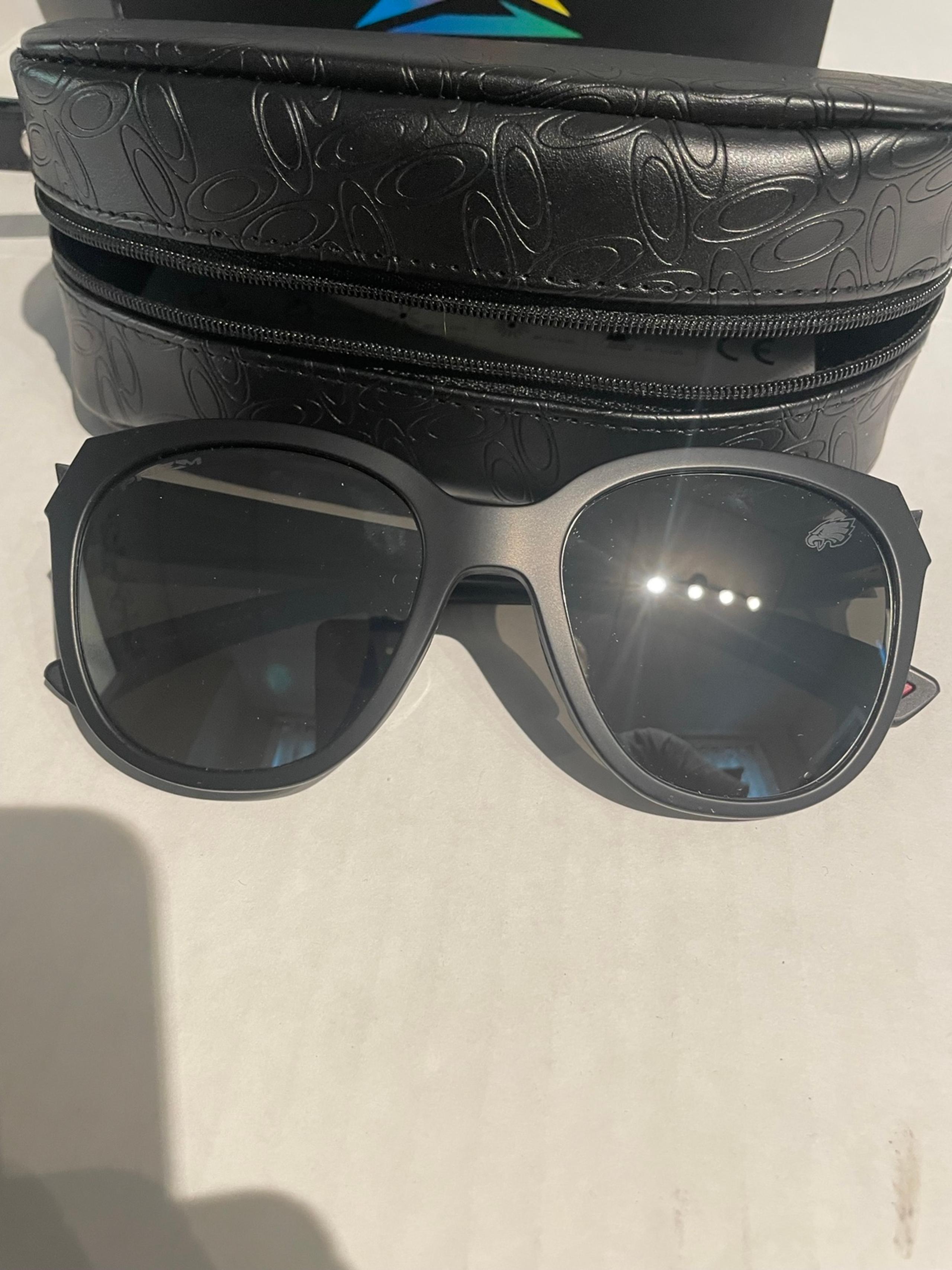 NFL OAKLEY SUNGLASSES