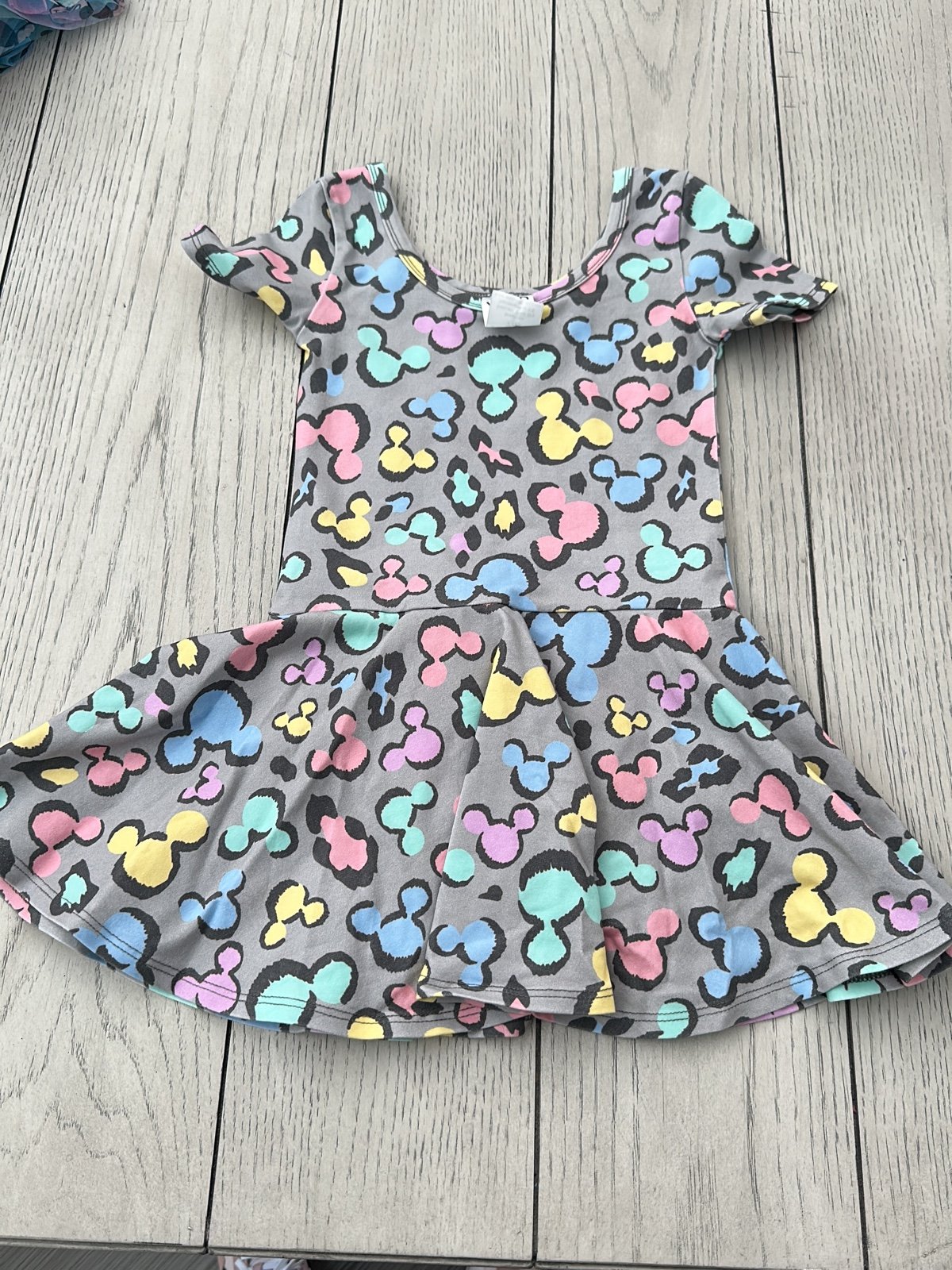 Brand New Wild Rich Kids Skirted Leo Disney Mickey pastel animal print 7/8