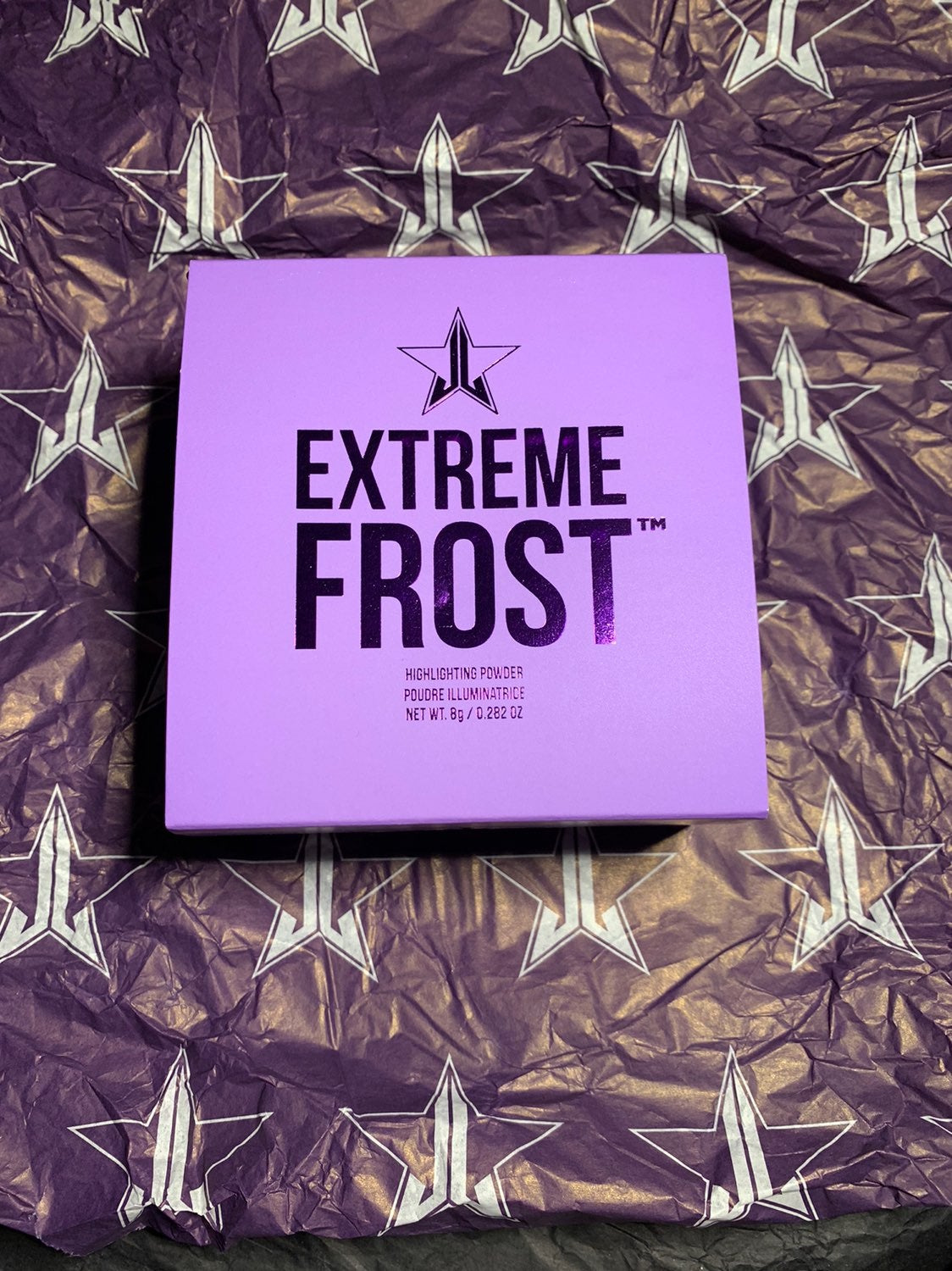 某メーカー jeffree star extreme frost チーク