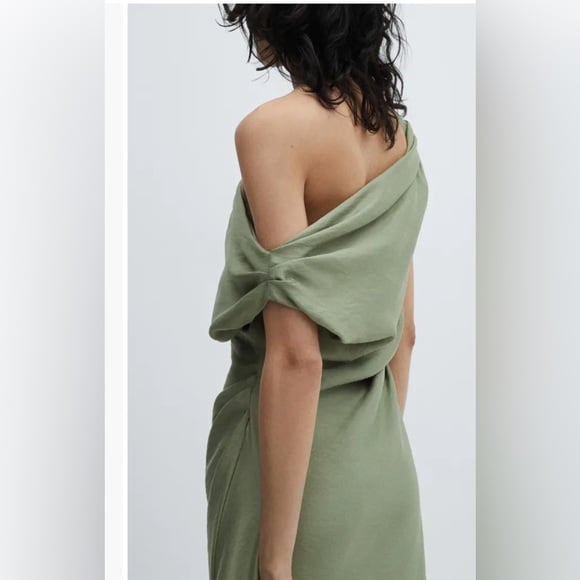 Laila Draped One Shoulder Midi Dress New no tags SZ 4