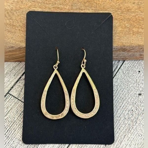 Gold Plated Over Stearling Silver 925 Tear Drop Earrings NWOT