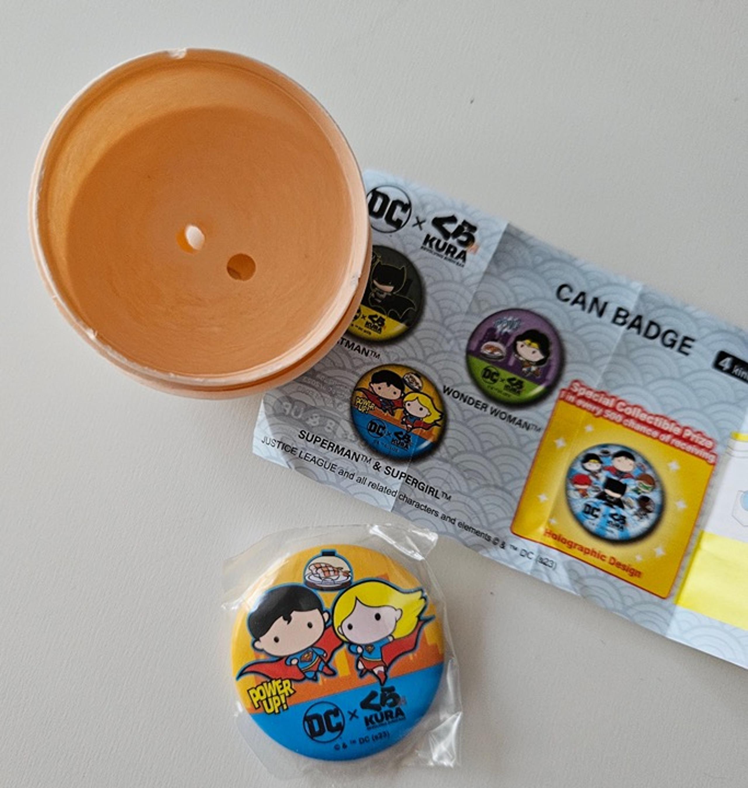 Brand New Kura Sushi x DC Bikkura Pon - Superman & Supergirl Can Badge