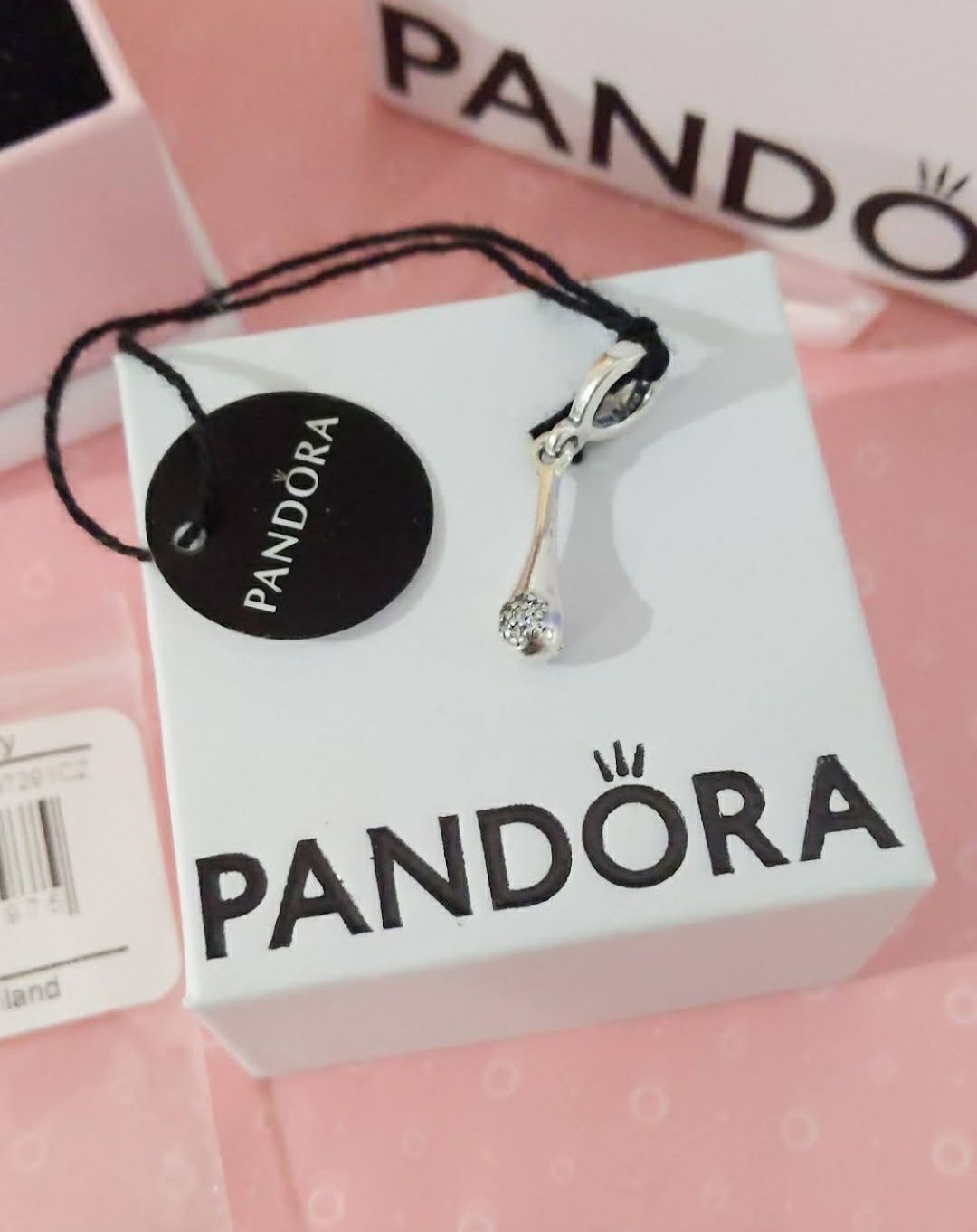 Pavé Modern LovePods Pendant  Pandora Pavé Modern LovePods Pendant