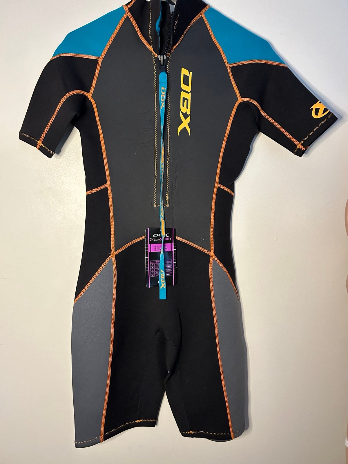 womens wetsuit super stretch size 12 WITH TAGS