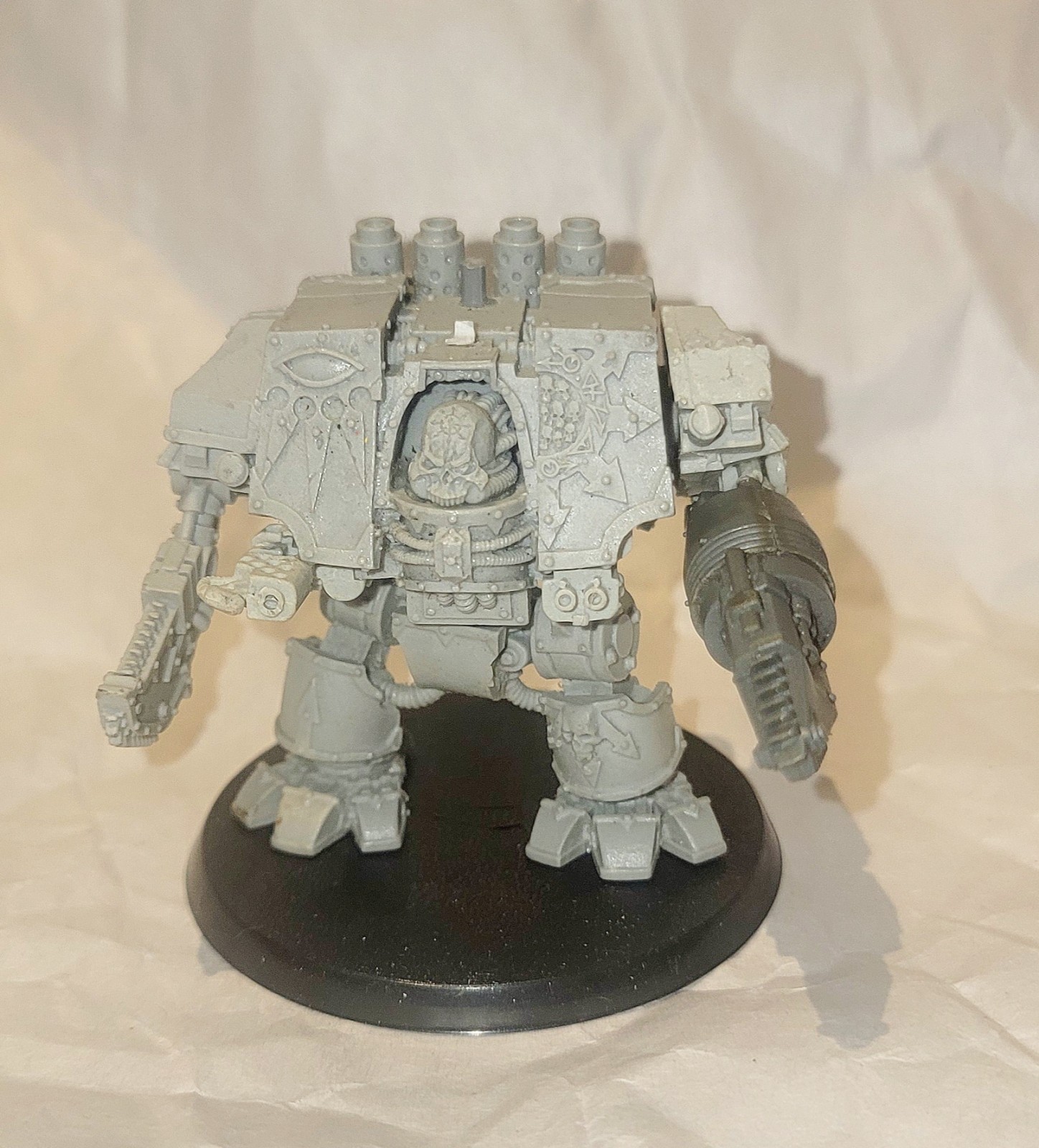 Warhammer Forgeworld Black Legion Chaos Space Marines Venerable Dreadnought MkIV