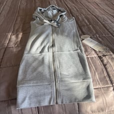 BRAND NEW KNIT TOP WITH HODDIE By VUORI
