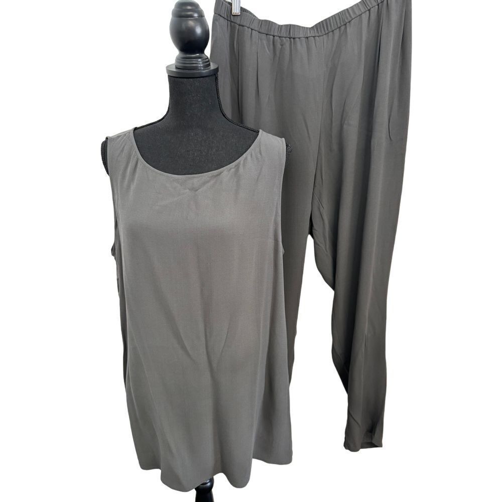 Eileen Fisher | 2 piece Gray Women's | 100% silk sleeveless & pants set size XL