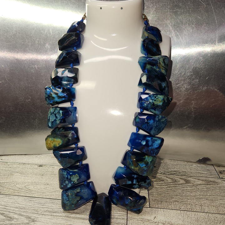 #2257, STUNNING NECKLACE LARGE AGATES! NATURAL STONES 21 CABOCHON AGATES, 1